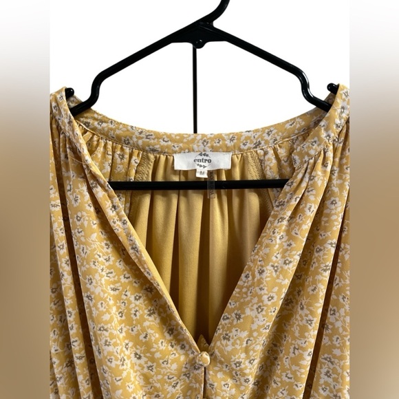 Yellow floral short sleeve romper - Picture 7 of 7